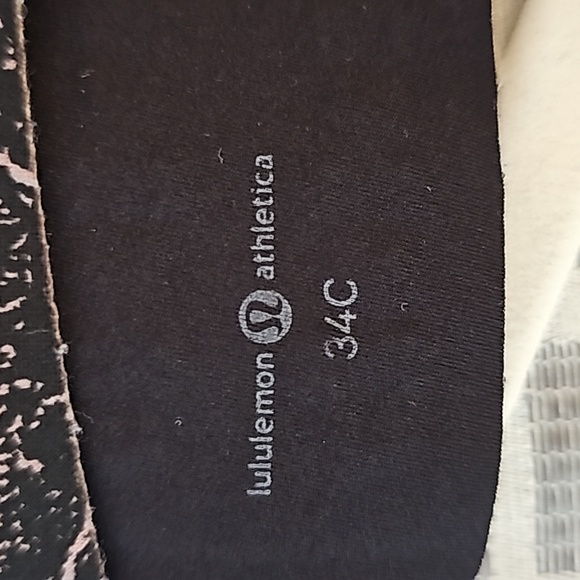 Lululemon bra - Picture 6 of 6